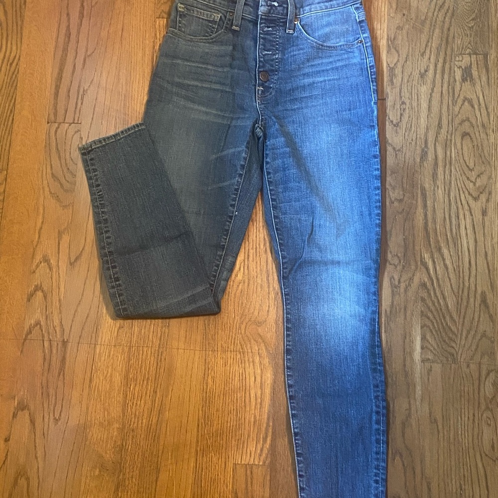 Lucky Brand Women's Dark and Light Blue Skinny Jeans